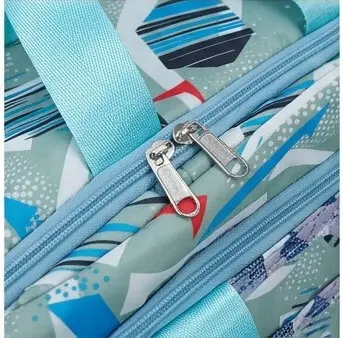 sabuj hub mint green geometric print travel bag zipper details. sabuj hub mint green geometric print travel bag zipper details.